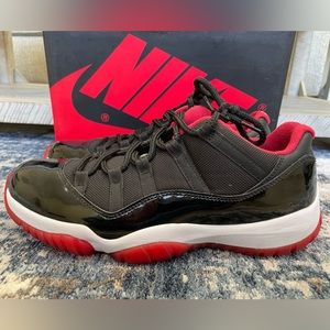 Jordan 11 Retro Low Bred men’s size 9.5